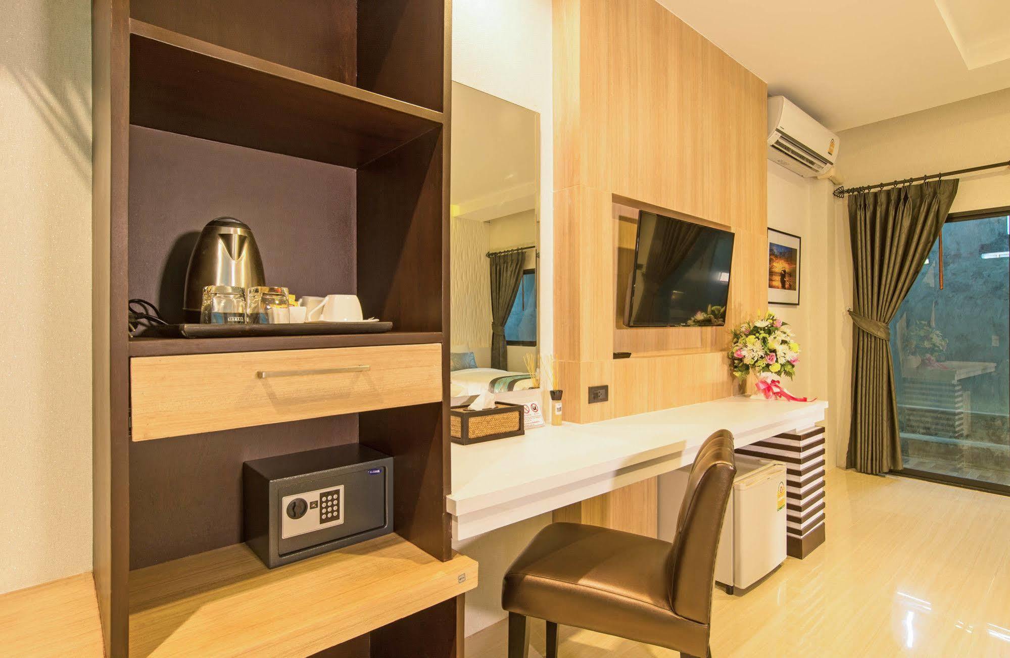 The Nice Krabi Hotel Exterior photo